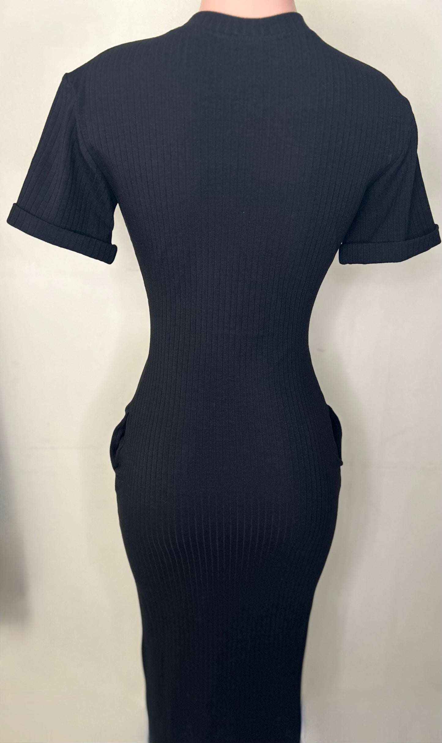 Black Pocket Dress