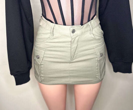 Low Rise Cargo Mini Skirt